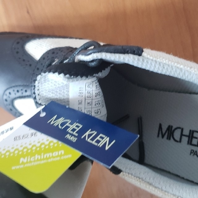 MICHEL KLEIN(ミッシェルクラン)のミッシェルクラン　ヒールスニーカー低反発　22.5 新品未使用タグ付き レディースの靴/シューズ(スニーカー)の商品写真