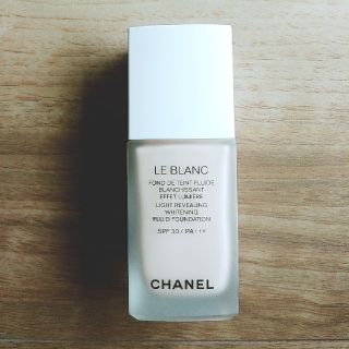 シャネル(CHANEL)のCHANEL ルブランフリュイドルミエール(ファンデーション)