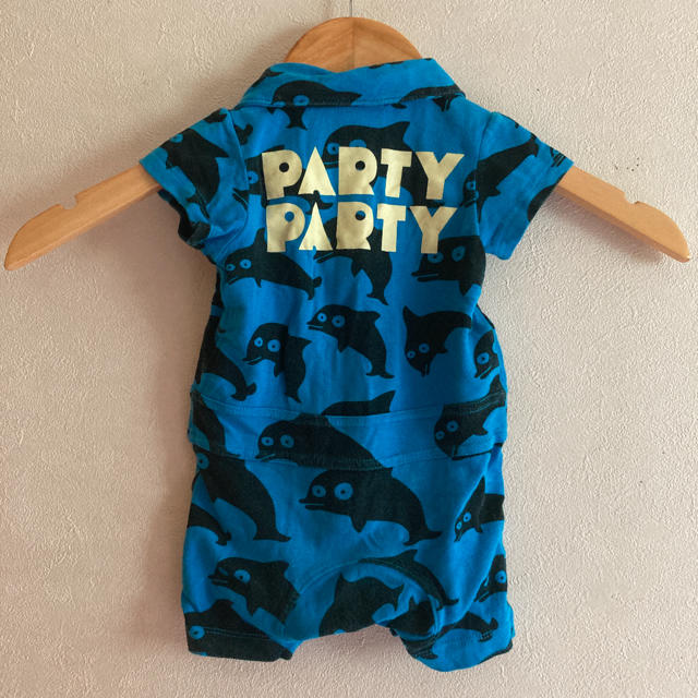 PARTYPARTY(パーティーパーティー)のパーティパーティ　カバーオール　ロンパース　60 キッズ/ベビー/マタニティのベビー服(~85cm)(カバーオール)の商品写真