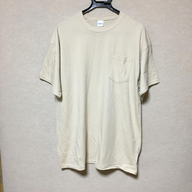 GILDAN(ギルタン)の新品 GILDAN 半袖Tシャツ ポケット付き サンドベージュ XL メンズのトップス(Tシャツ/カットソー(半袖/袖なし))の商品写真