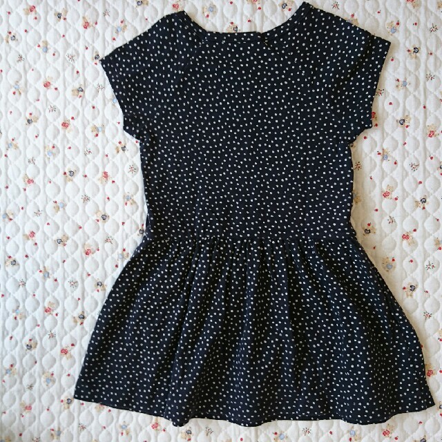 PETIT BATEAU(プチバトー)のプチバトー ネイビードット ワンピース 3ans95cm キッズ/ベビー/マタニティのキッズ服女の子用(90cm~)(ワンピース)の商品写真