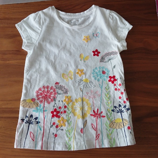 GAP(ギャップ)のGAP こども 半袖 Tシャツ カットソー キッズ/ベビー/マタニティのキッズ服女の子用(90cm~)(Tシャツ/カットソー)の商品写真