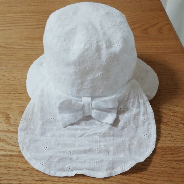 KP(ニットプランナー)のkp DECO 帽子 44cm 白 キッズ/ベビー/マタニティのこども用ファッション小物(帽子)の商品写真