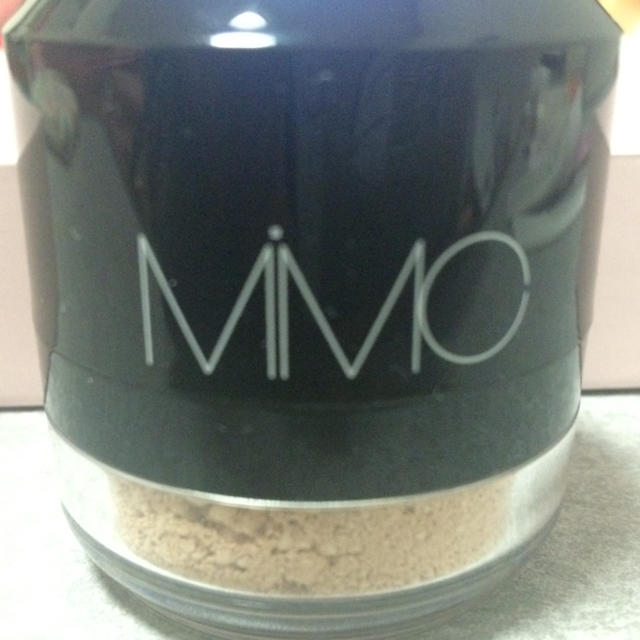 MiMC(エムアイエムシー)のMiMCミネラルモイストパウダーファンデ コスメ/美容のベースメイク/化粧品(ファンデーション)の商品写真