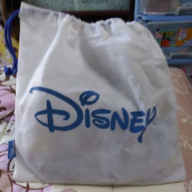 Disney(ディズニー)の《値下げ》ディズニー:がま口形ハンドバッグ エンタメ/ホビーのおもちゃ/ぬいぐるみ(キャラクターグッズ)の商品写真