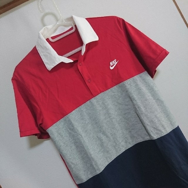 NIKE(ナイキ)の☆専用☆   新品 NIKE ポロシャツ 160㎝  キッズ/ベビー/マタニティのキッズ服男の子用(90cm~)(Tシャツ/カットソー)の商品写真