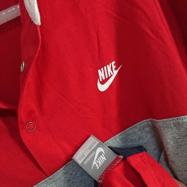 NIKE(ナイキ)の☆専用☆   新品 NIKE ポロシャツ 160㎝  キッズ/ベビー/マタニティのキッズ服男の子用(90cm~)(Tシャツ/カットソー)の商品写真