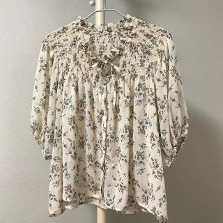 ダブルクローゼット(w closet)のブラウス(シャツ/ブラウス(半袖/袖なし))