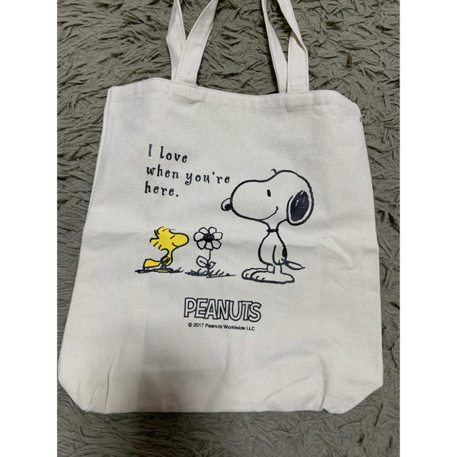 SNOOPY(スヌーピー)のスヌーピー　トートバッグ　バッグ レディースのバッグ(トートバッグ)の商品写真