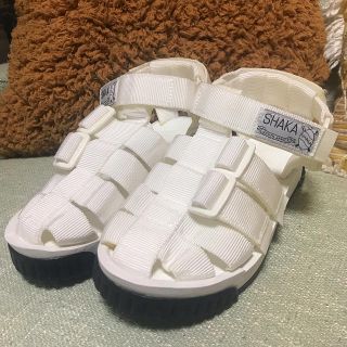 ビームス(BEAMS)の美品　SHAKA  サンダル(サンダル)