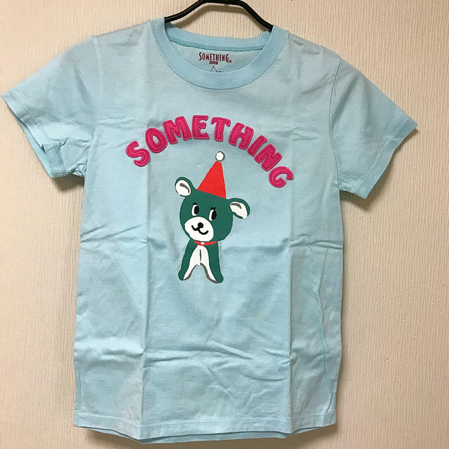 EDWIN(エドウィン)の最終値下げ【未使用‼︎】SOMETHING/EDWIN ★フエルト ロゴTシャツ レディースのトップス(Tシャツ(半袖/袖なし))の商品写真