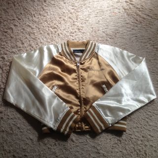 ショート丈スカジャンの通販 by jd609's shop|ラクマ