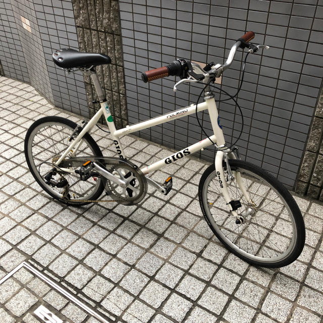 GIOS(ジオス)のねここさま専用GIOS PULMINO ミニベロ　人気のホワイト！引取限定 スポーツ/アウトドアの自転車(自転車本体)の商品写真