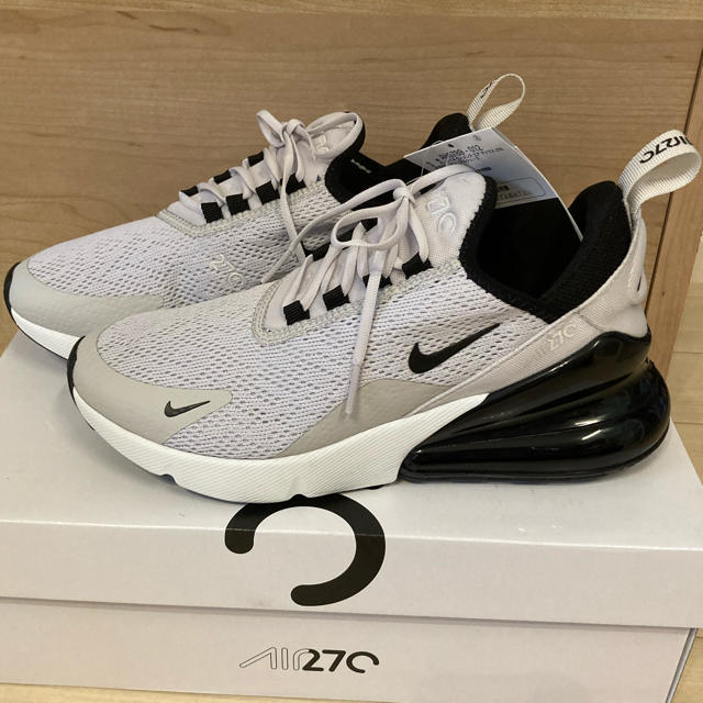 NIKE(ナイキ)のエアマックス270 W AIRMAX270 23.5cm レディースの靴/シューズ(スニーカー)の商品写真