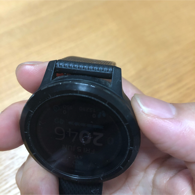 GARMIN(ガーミン)の値下げしました！GARMIN VIVOACTIVE3 スマートウォッチ メンズの時計(腕時計(デジタル))の商品写真