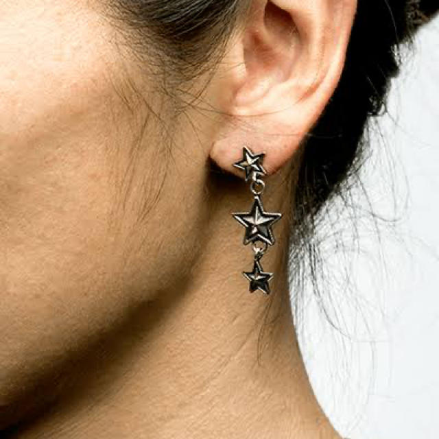 Chrome Hearts(クロムハーツ)のmiyabi様専用CODY SANDERSON 3star dangling メンズのアクセサリー(ピアス(両耳用))の商品写真