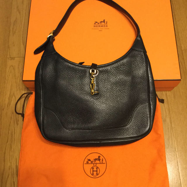 Hermes(エルメス)のエルメス✨トリム✨ レディースのバッグ(ショルダーバッグ)の商品写真