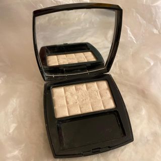 シャネル(CHANEL)のCHANEL IRREELLE BLUSH (#90/SNOW)(フェイスパウダー)