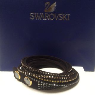 スワロフスキー(SWAROVSKI)のスワロ社 ブレスレットノベルティ付 美品(ブレスレット/バングル)