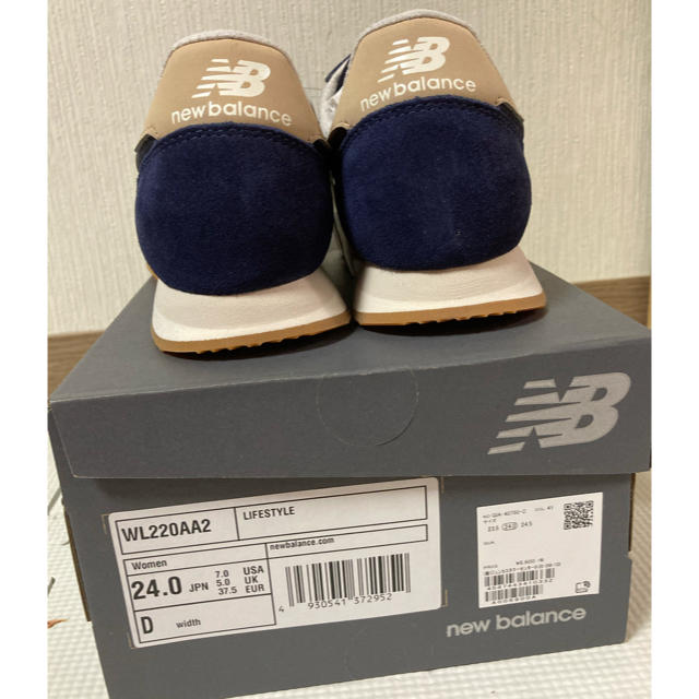 New Balance(ニューバランス)の新品未使用！ニューバランスWL220 24センチ レディースの靴/シューズ(スニーカー)の商品写真