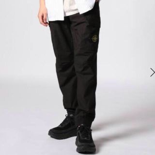 ストーンアイランド(STONE ISLAND)の新品未使用！国内正規品！STONE ISLAND CARGO PANT 黒(ワークパンツ/カーゴパンツ)