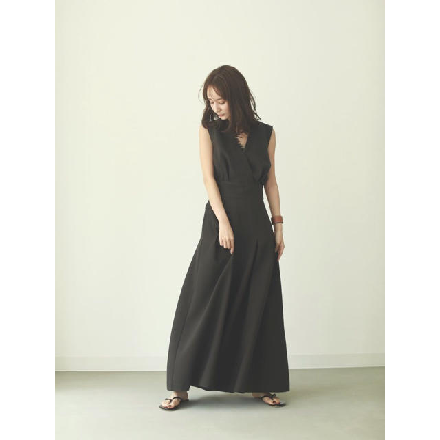 新品未使用 louren pleats long onepieceワンピース