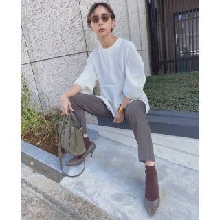 アメリヴィンテージ(Ameri VINTAGE)のアメリヴィンテージ　WAVE SLEEVE PEPLUM BLOUSE(シャツ/ブラウス(長袖/七分))