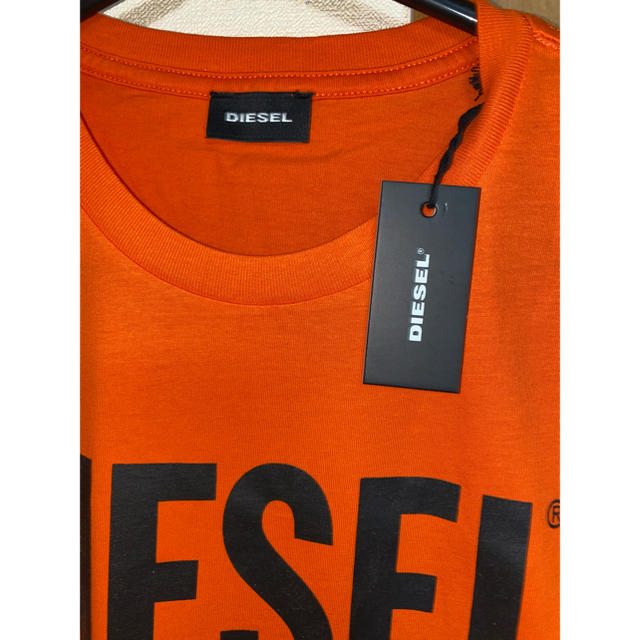 DIESEL(ディーゼル)の⭐︎新作⭐︎ DIESEL Tシャツ　Sサイズ メンズのトップス(Tシャツ/カットソー(半袖/袖なし))の商品写真