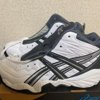 アシックス(asics)のバスケットシューズ(バスケットボール)