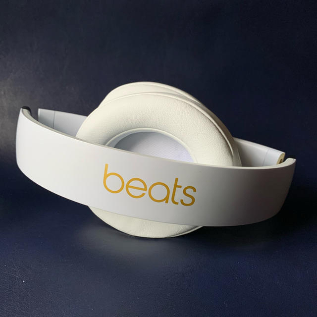 Beats by Dr Dre(ビーツバイドクタードレ)のBeats Studio3 Wireless BluetoothヘッドホンPro スマホ/家電/カメラのオーディオ機器(ヘッドフォン/イヤフォン)の商品写真