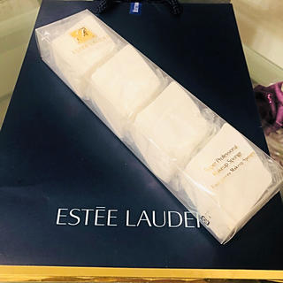 エスティローダー(Estee Lauder)の新品未開封 エスティローダー スーパープロフェッショナル スポンジ 4個入り(パフ・スポンジ)