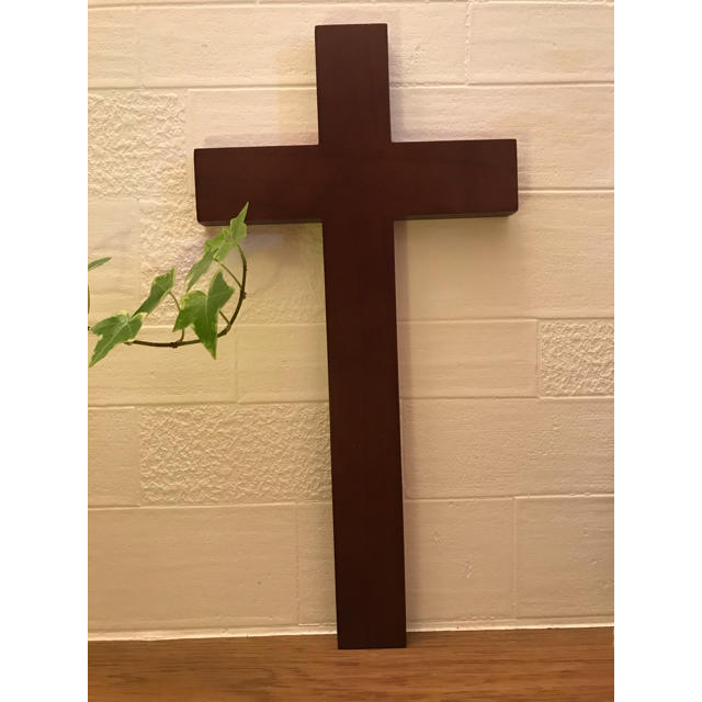 ラスト商品　キリストグッズ　木製 壁掛け式十字架