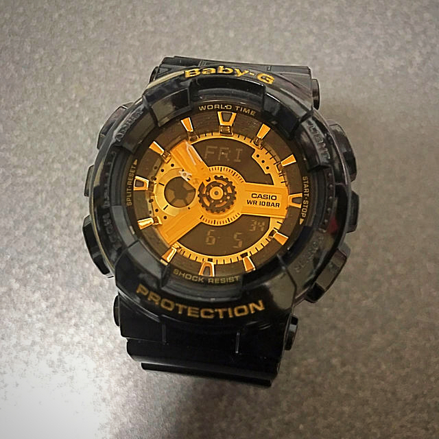 G-SHOCK Baby-G 黒Ｘ金　BA-110 美品！