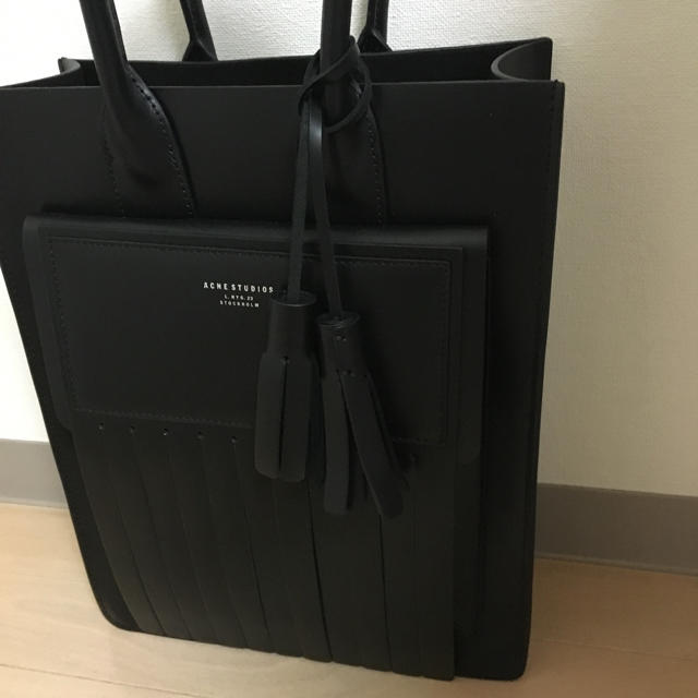 ACNE(アクネ)のACNE bag レディースのバッグ(トートバッグ)の商品写真