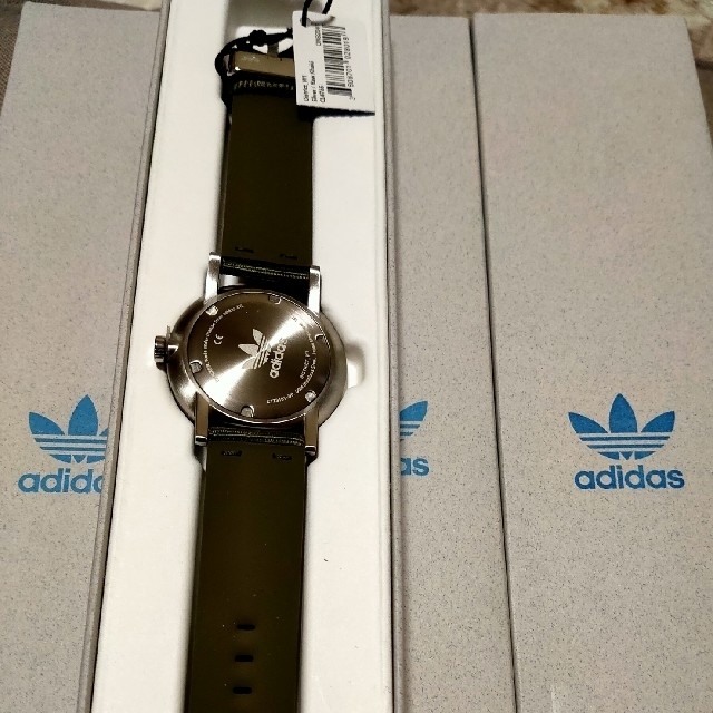 Adidas アディダス 腕時計 カーキの通販 By アオ S Shop アディダスならラクマ Adidas アディダス 腕時計 カーキの通販 By アオ S Shop アディダスならラクマ
