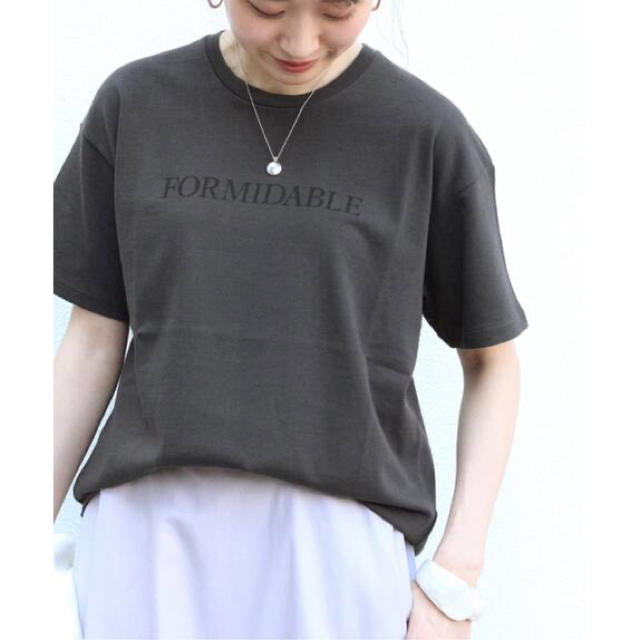 イエナ FORMIDABLEロゴプリントＴシャツ 新品タグ付き