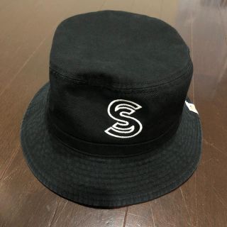 ジーユー(GU)のGU × STUDIO SEVEN バケットハット バケハ 帽子 ブラック 黒(ハット)