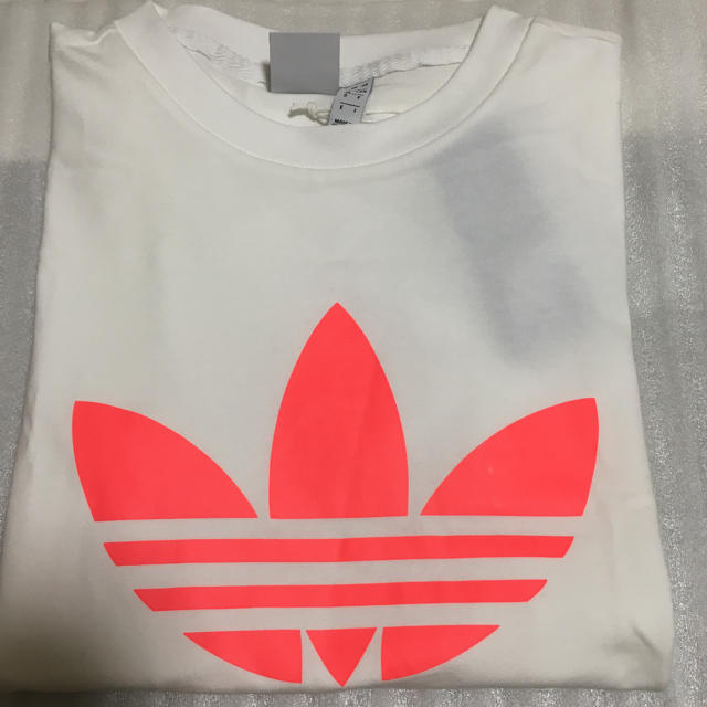 adidas(アディダス)のアディダス　adidas original Tシャツ メンズのトップス(Tシャツ/カットソー(半袖/袖なし))の商品写真