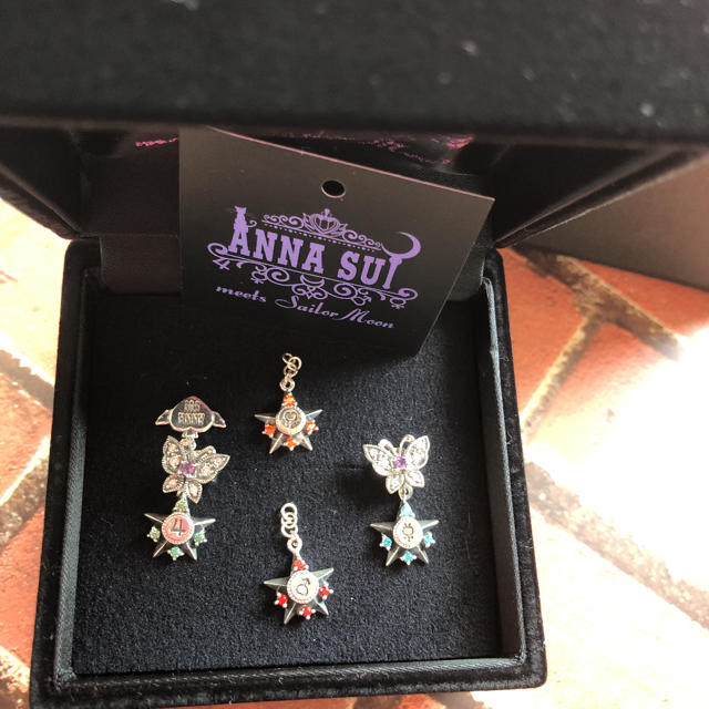 ANNA SUI(アナスイ)のしぃーりぃ☆様専用 レディースのアクセサリー(ピアス)の商品写真