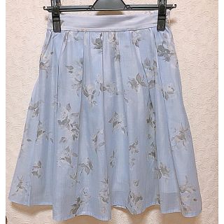 ジルバイジルスチュアート(JILL by JILLSTUART)のジル♡ストライプフラワースカート(ひざ丈スカート)