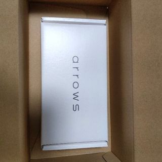 フジツウ(富士通)の新品■arrows M05 SIMフリー ホワイト　アローズ(スマートフォン本体)