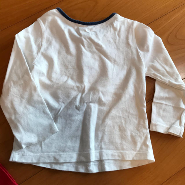 babyGAP(ベビーギャップ)のBABY GAP 長袖　90cm キッズ/ベビー/マタニティのキッズ服女の子用(90cm~)(Tシャツ/カットソー)の商品写真