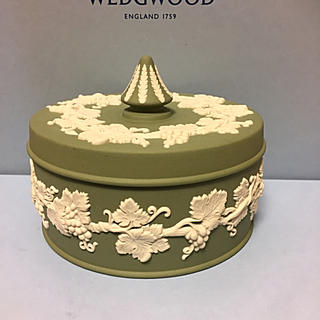 ウェッジウッド(WEDGWOOD)の新品 未使用 ウェッジウッド ジャスパー セージグリーン キャンディボックスL(食器)