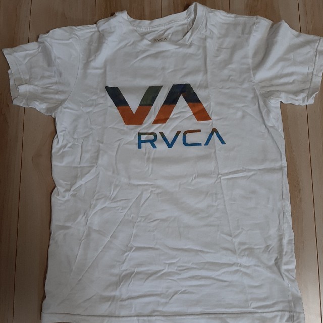RVCA(ルーカ)のRVCA Tシャツ　USサイズS メンズのトップス(Tシャツ/カットソー(半袖/袖なし))の商品写真