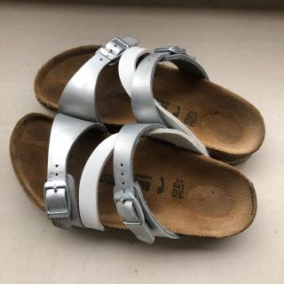 ビルケンシュトック(BIRKENSTOCK)のBIRKENSTOCK キッズ　サンダル(サンダル)