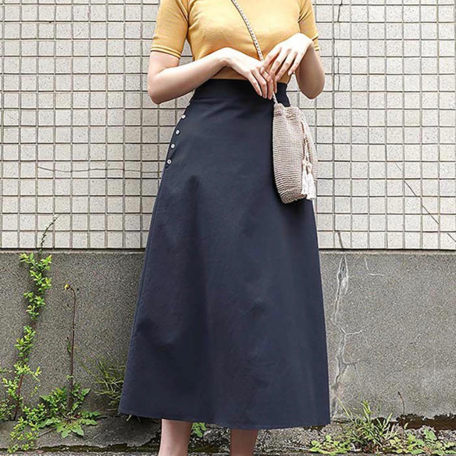 Airi Kato Tina スカートカラーマキシ