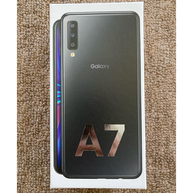 Galaxy(ギャラクシー)のGalaxy A7 ブラック 新品未開封 スマホ/家電/カメラのスマートフォン/携帯電話(スマートフォン本体)の商品写真