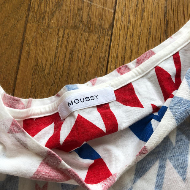 moussy(マウジー)のMOUSSY  Tシャツ レディースのトップス(Tシャツ(半袖/袖なし))の商品写真