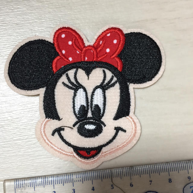 Disney(ディズニー)のアイロンワッペン ミッキー三枚セット ハンドメイドの素材/材料(各種パーツ)の商品写真