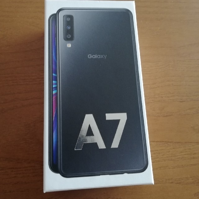 Galaxy a7 新品未開封スマートフォン本体